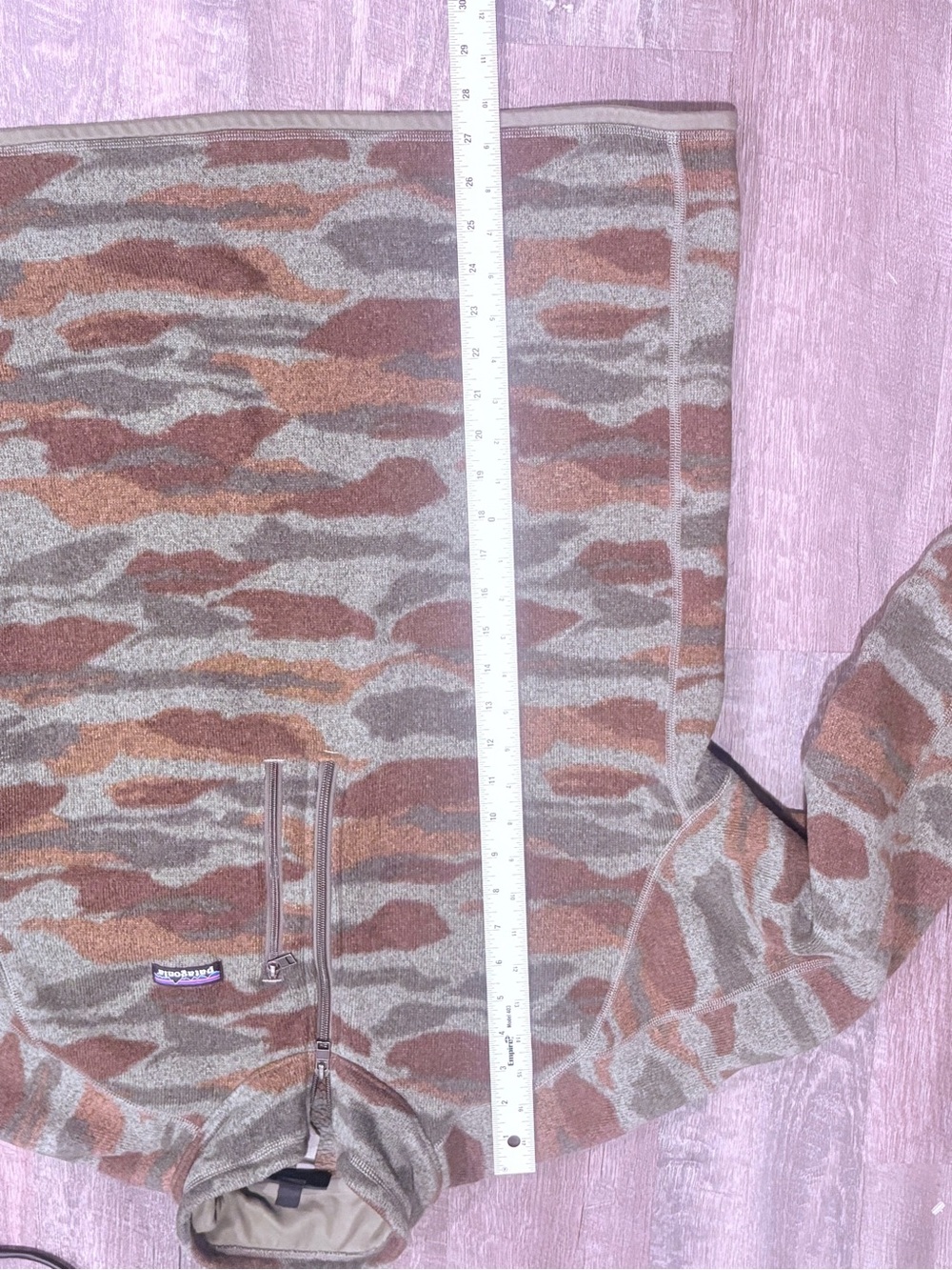 Patagonia Men’s Camouflage Synchilla 1/4-Zip Fleece - Picture 10 of 10
